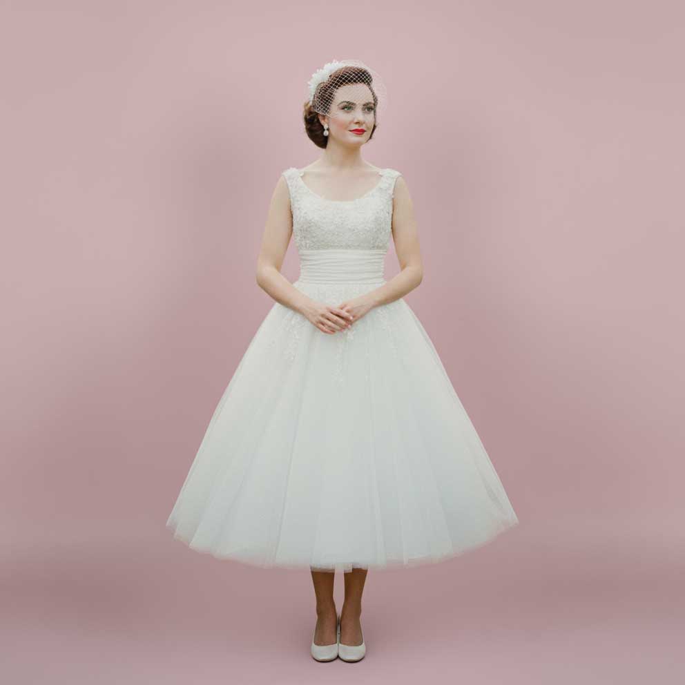 Retro 50s Vintage Style Tea Length Lace Wedding Dress