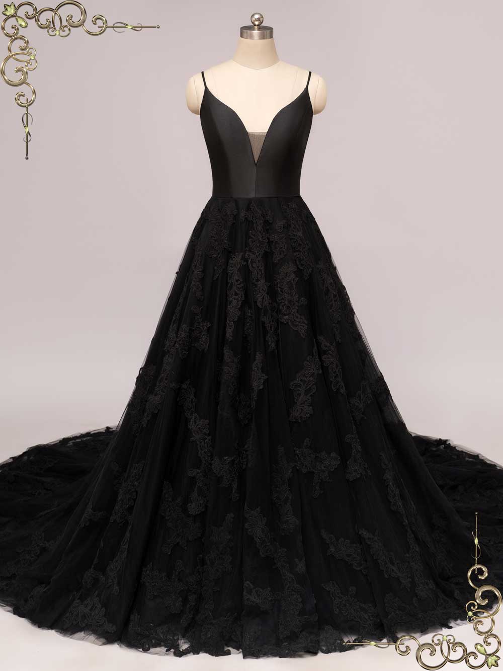 Black Lace Wedding Dress with V Neckline DUSTIN ieie Black Lace Wedding Dress with V Neckline DUSTIN ieie