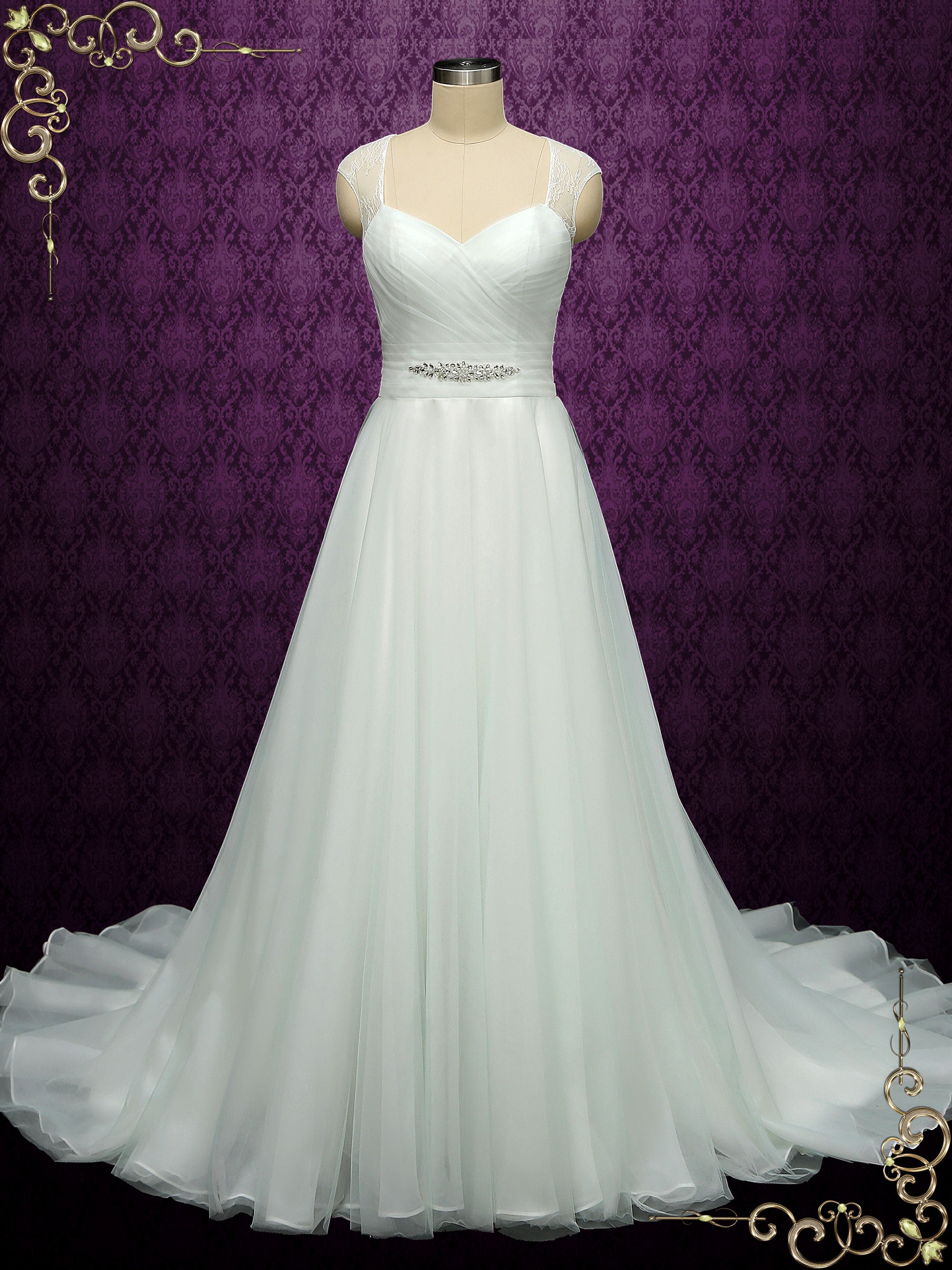 Light Green A-line Wedding Dress with Cap Sleeves SHA Size 10 / Ivory Light Green A-line Wedding Dress with Cap Sleeves SHA Size 10 / Ivory
