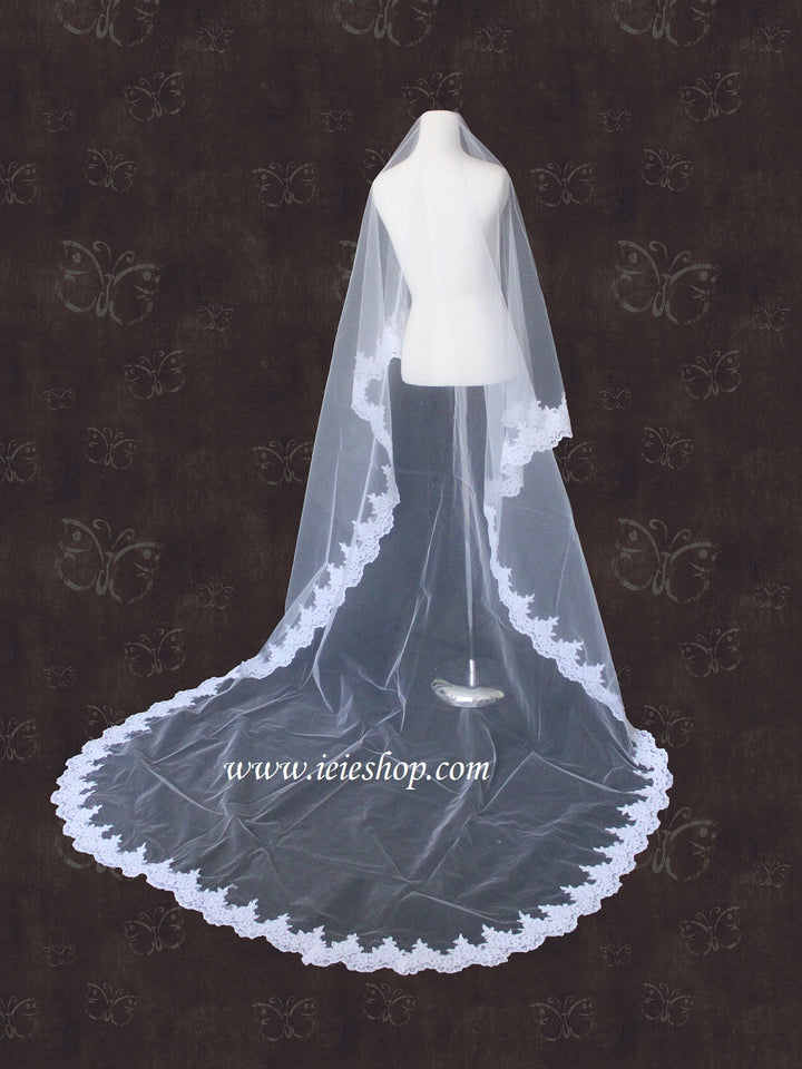 Chapel Length Lace Mantilla Wedding Veil | VG1001