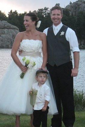 Lydia's Retro Lake Wedding