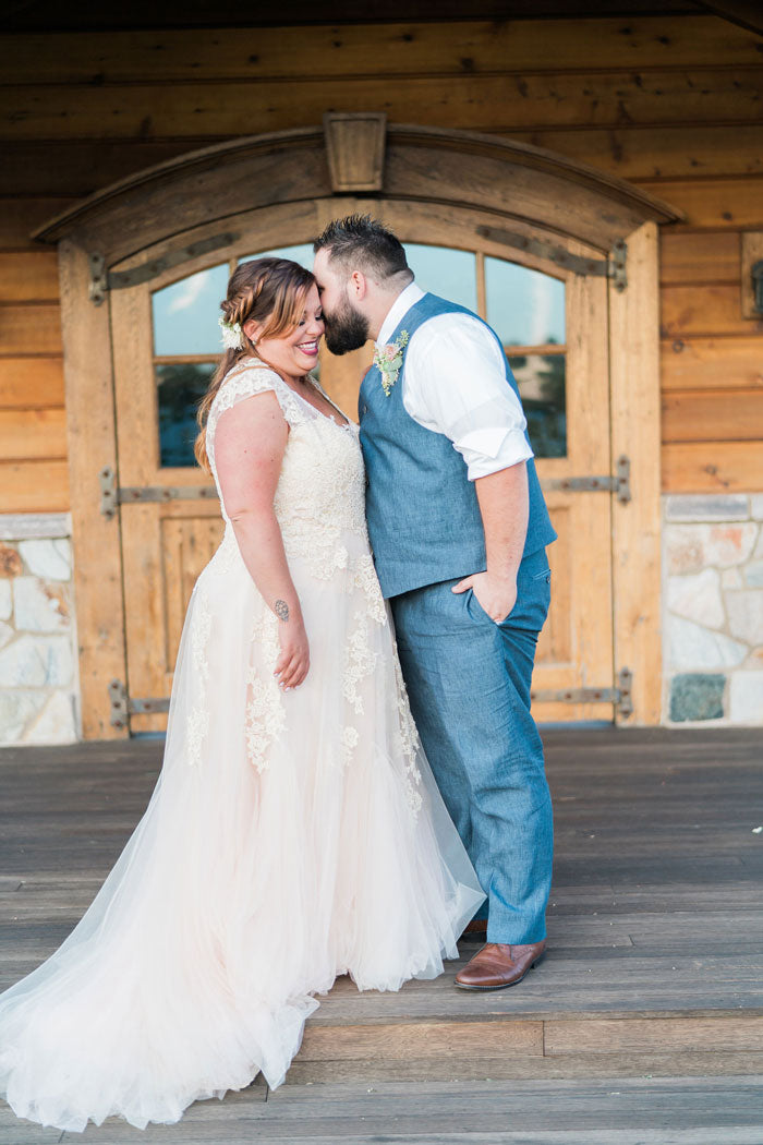 Anna's Romantic Farm Wedding | Korynne