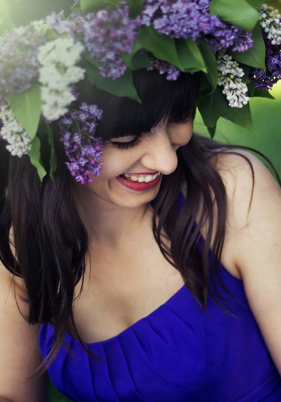 April Showers: What to Wear to a Spring Bridal Shower