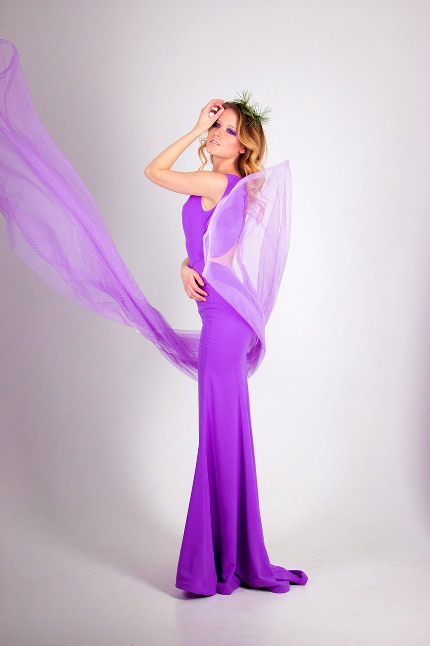 Ultra Violet Wedding Dresses for 2018