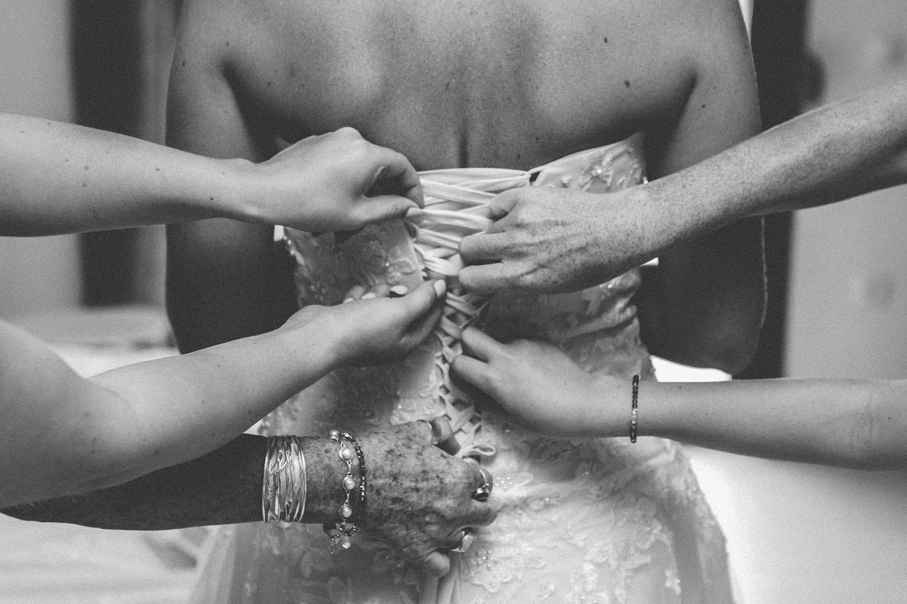 Beautiful Backs: Wedding Dresses that are Stunning from Behind