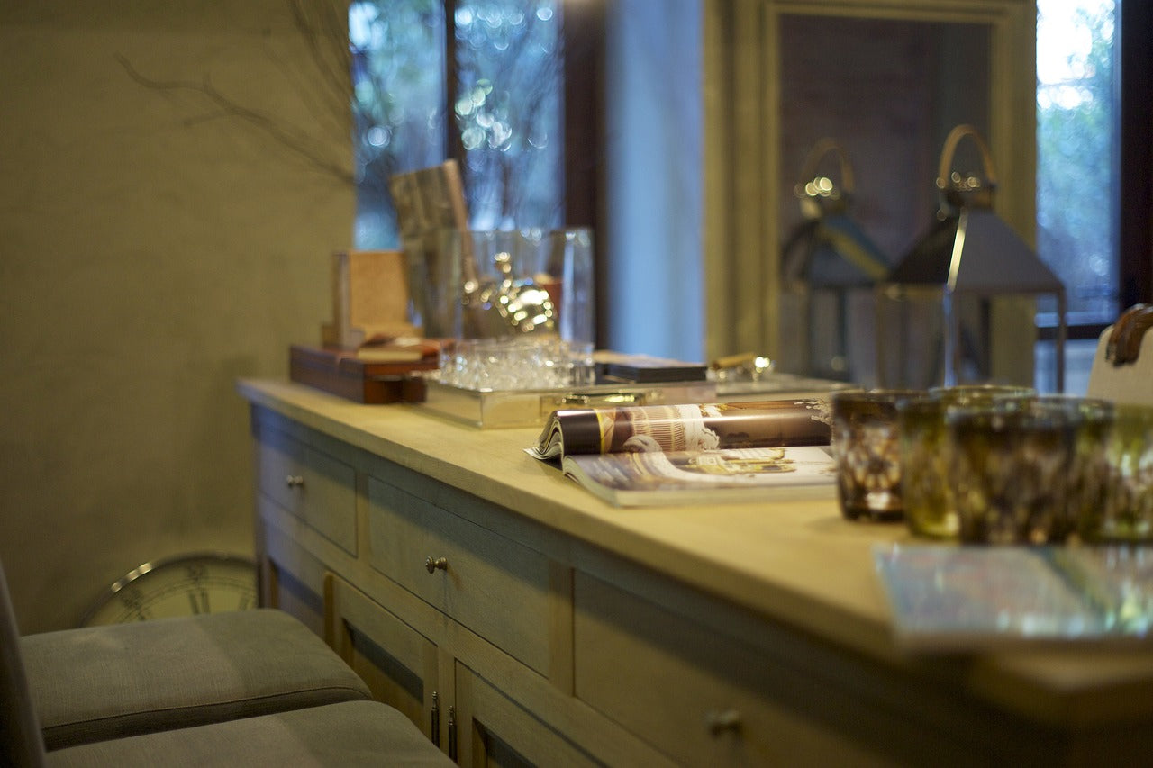 6 Bridal Suite Essentials