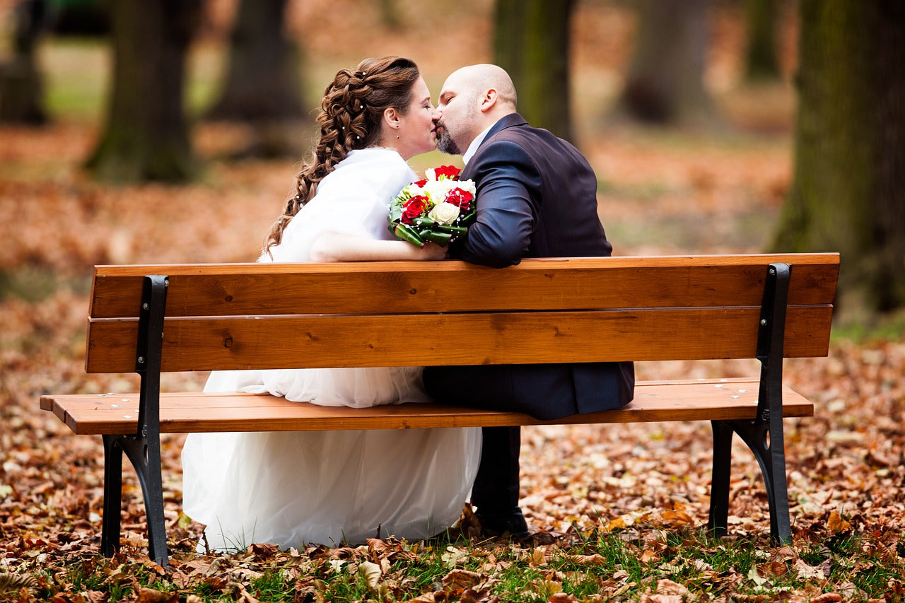 Wedding Dresses Perfect for an Autumn Wedding