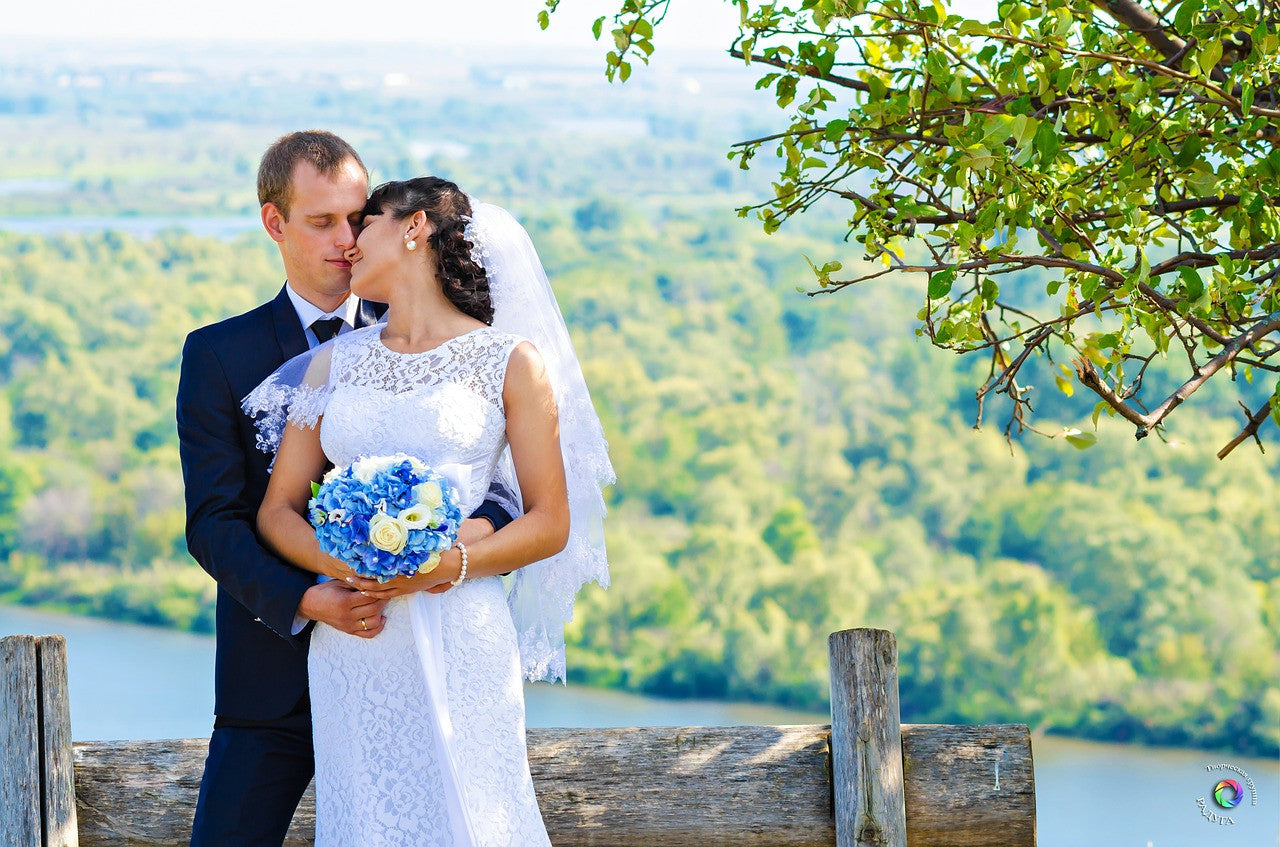 5 Essentials for a Summer Wedding