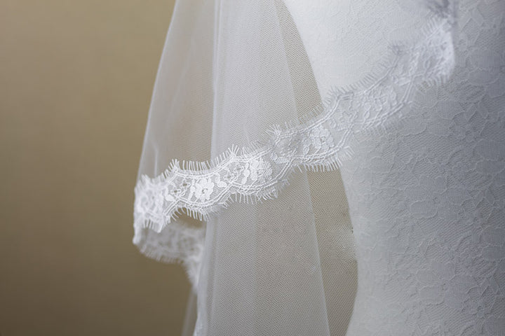 Eye Lash Lace Trim Edge Cathedral Length Wedding Veil VG1005