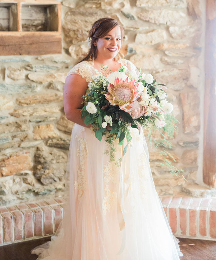 Plus Size Boho Lace Wedding Dress with Cap Sleeves