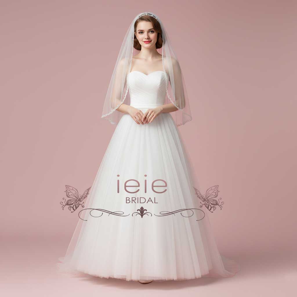 Elegant Wedding Veil with Pearl and Beaded Edge