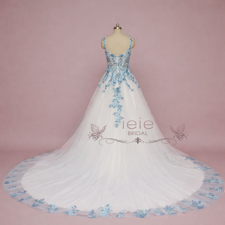 Blue Floral Lace Wedding Dress | Cyaneus ieie Blue Floral Lace Wedding Dress | Cyaneus ieie