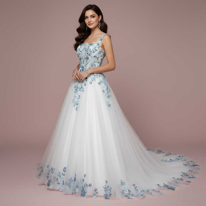 Blue Floral Lace Wedding Dress | Cyaneus Size 14 Blue Floral Lace Wedding Dress | Cyaneus Size 14
