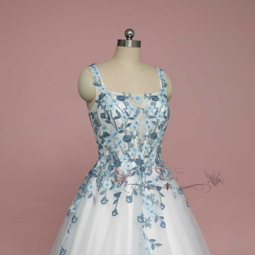 Blue Floral Lace Wedding Dress | Cyaneus