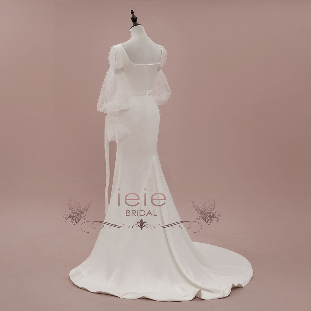 minimalist crepe wedding dress La Sposa | NARCISSUS | Minimalist Crepe Wedding Dress With Beaded Back | HK