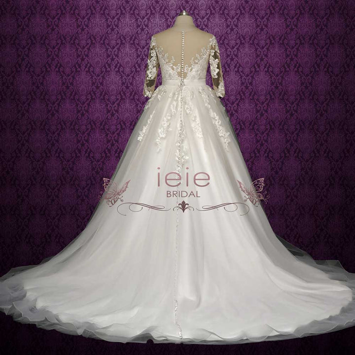 Boho Lace Convertible Wedding Dress with Skirt Overlay | GAIA Size 16W / Ivory Boho Lace Convertible Wedding Dress with Skirt Overlay | GAIA Size 16W / Ivory