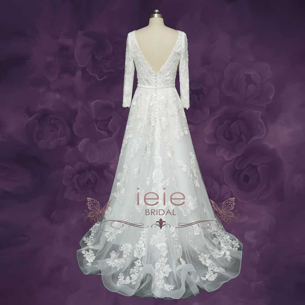 Slim A-line Lace Wedding Dress with Long Sleeves