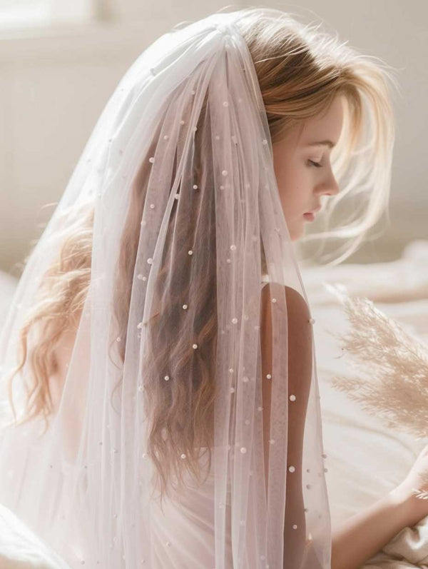Short Fingertip Pearl Accented Wedding Veil VG3049