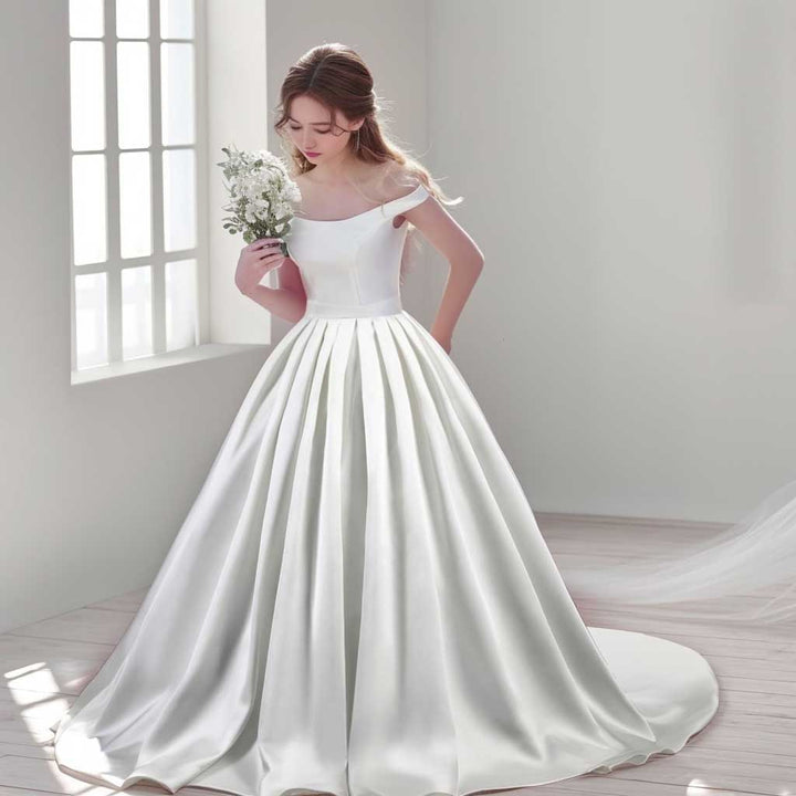 Mikado Satin Ball Gown Wedding Dress with Off Shoulder Straps LUISA Size 20W / White Mikado Satin Ball Gown Wedding Dress with Off Shoulder Straps LUISA Size 20W / White