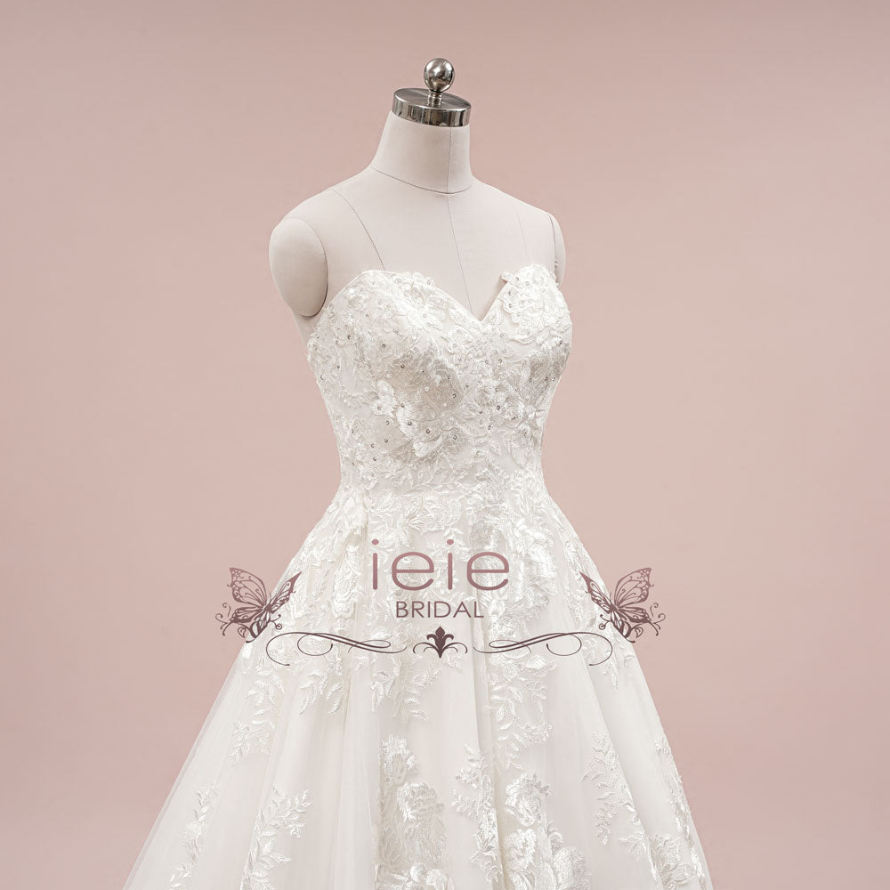 Luxurious Strapless Lace Ball Gown Wedding Dress | LAUREENA
