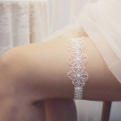 White and Black Lace Wedding Garter for Bride | GT2018