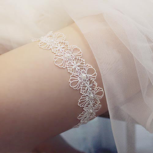 White and Black Lace Wedding Garter for Bride | GT2018