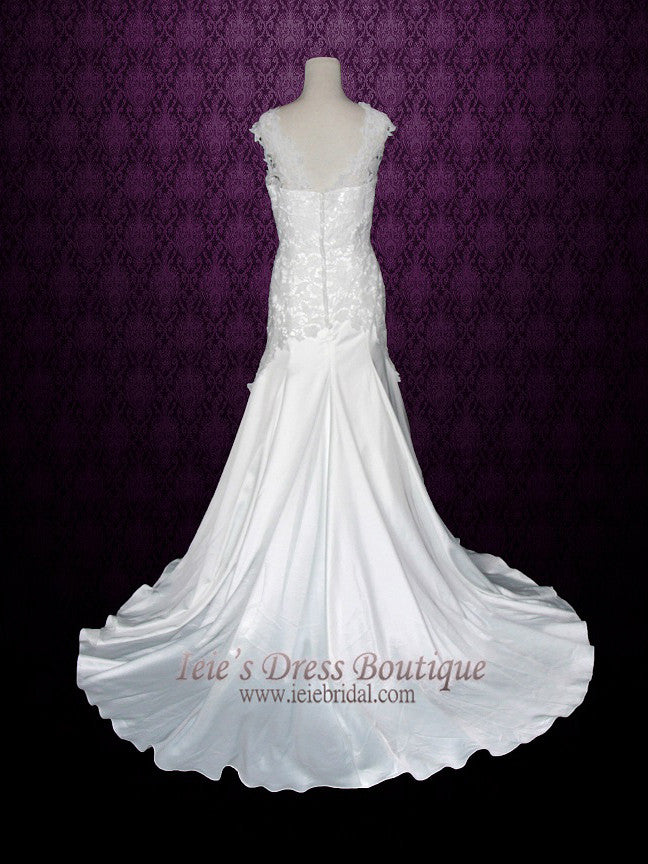 Ivory Fit and Flare Vintage Lace Wedding Dress with Cap Sleeves