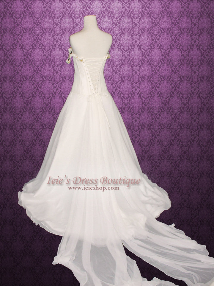 Love Story Vintage Medieval Style Wedding Dress