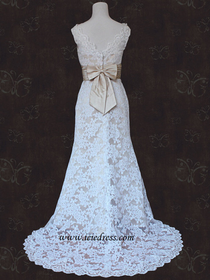 Vintage Slim A-line Lace V Neck Lace Wedding Dress | Monica