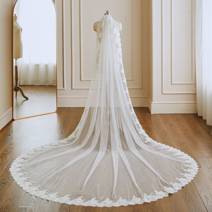 Cathedral Length Lace Wedding Veil VG3040