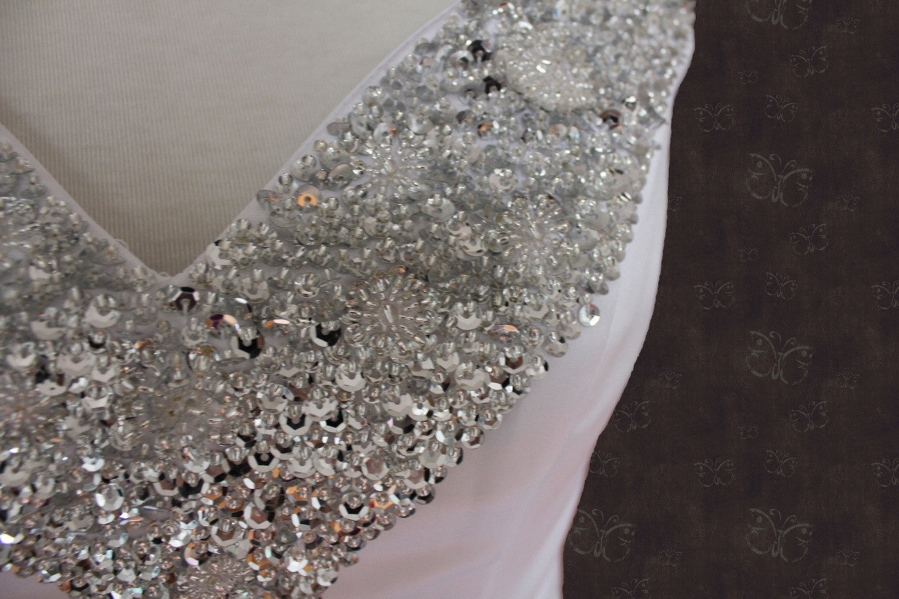 Strapless Jeweled V Neck Tulle Ball Gown Princess Wedding Dress | Penny