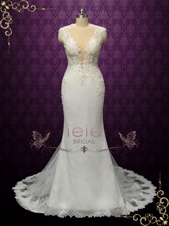 Luxurious Vintage Style Fitted Lace Wedding Dress ENICE Size 2 / Ivory Luxurious Vintage Style Fitted Lace Wedding Dress ENICE Size 2 / Ivory