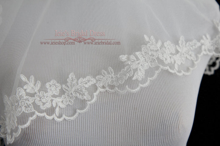 Short Fingertip Bridal Veil with Floral Lace VG1024