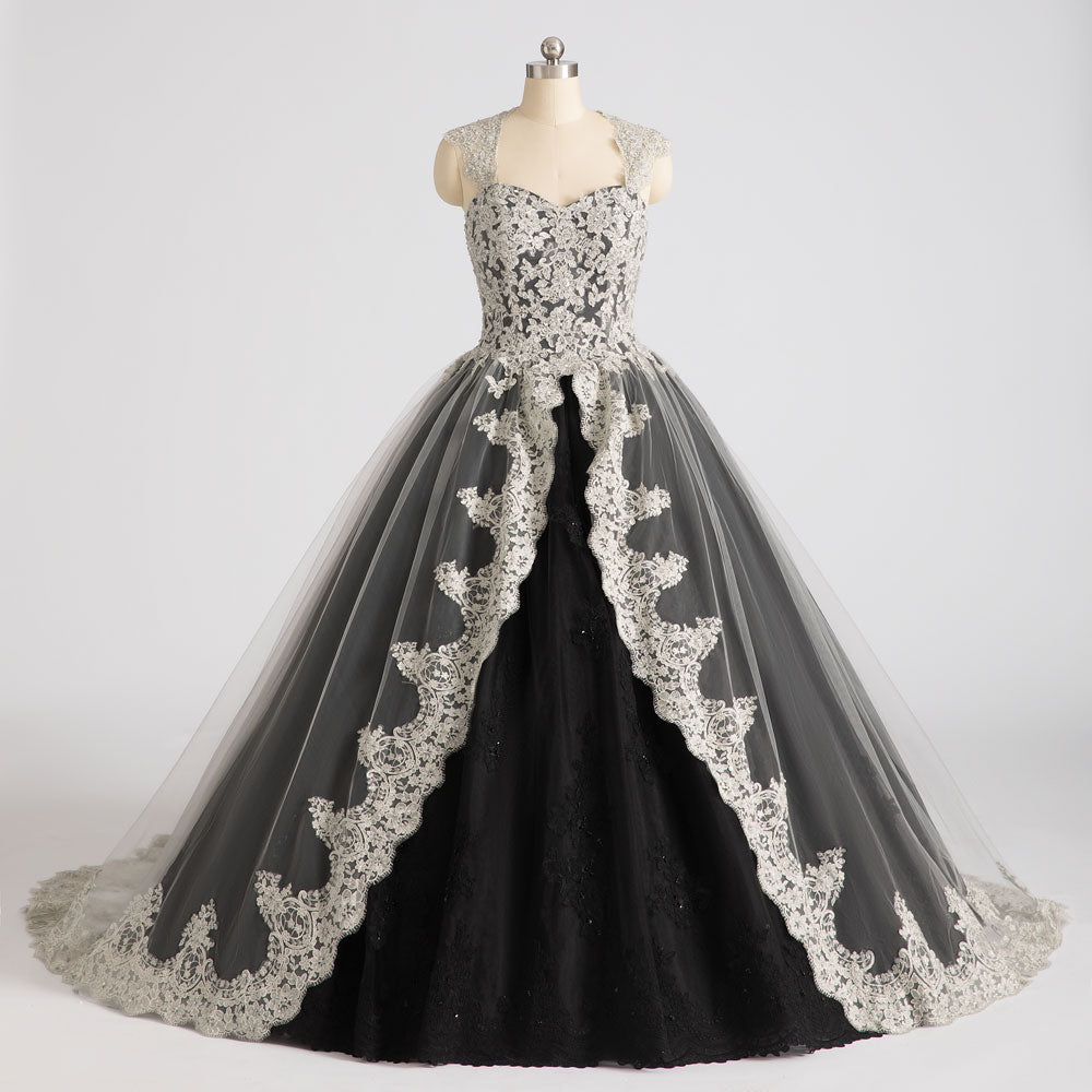 Gothic Gray Black Ball Gown Wedding Dress OCTOBER Size 16 / Gray/Black