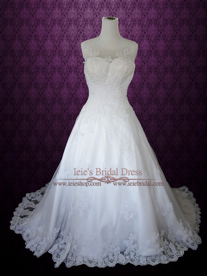Modest Princess Lace A-line Wedding Dress With Pearl Buttons | Nathalia