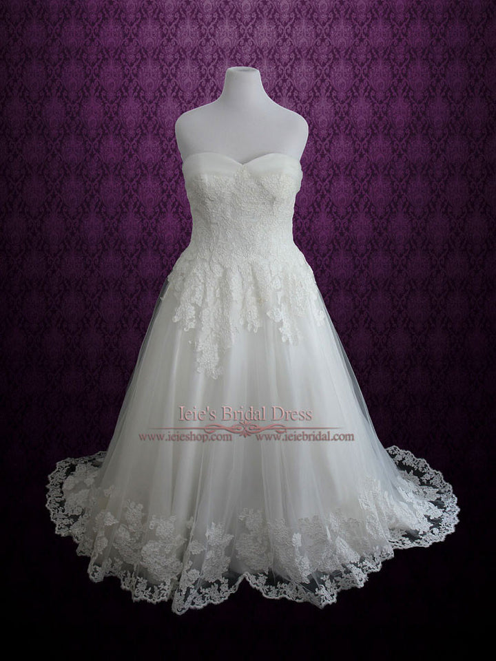 Plus Size Strapless Lace Princess A-line Wedding Dress | ASHIMA ieie Plus Size Strapless Lace Princess A-line Wedding Dress | ASHIMA ieie