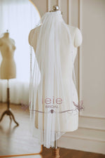 Short Fingertip Wedding Veil with Crystal Beads VG3041