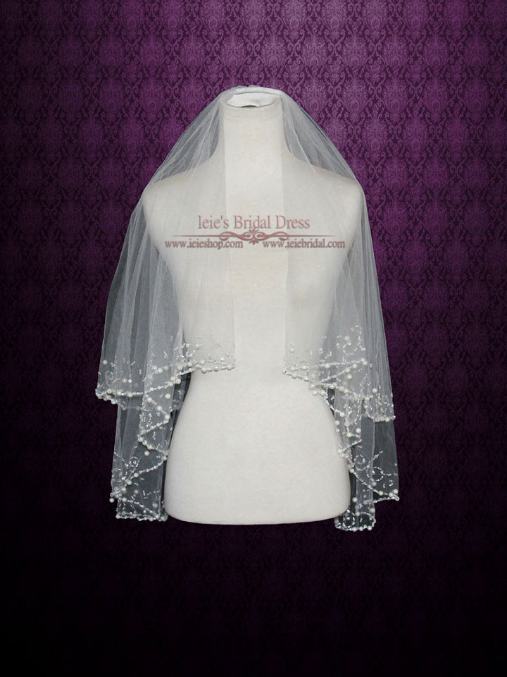 Short Bridal Veil with Blusher and Pearls VG1023