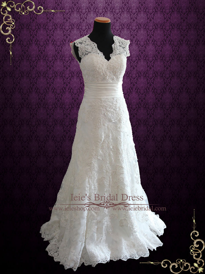 Ready to Wear Vintage Lace Wedding Dress RAYNIA