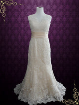 Vintage Style Lace Keyhole Back Wedding Dress with V Neck | Rayna