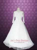 Victorian Style Princess Ball Gown Floral Lace Wedding Dress With Long Sleeves and V-Neck Scallop Lace | Nievia