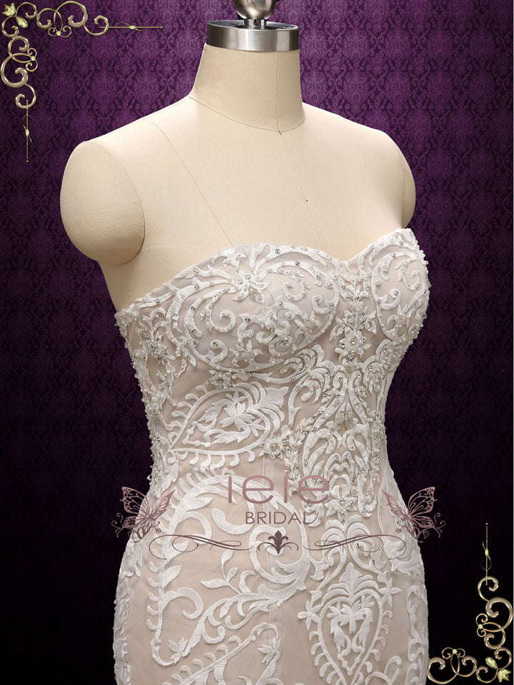 Strapless Vintage Lace Wedding Dress | Valeriya
