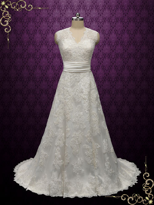 Vintage Lace Wedding Dress with V Neckline | Ashlyn