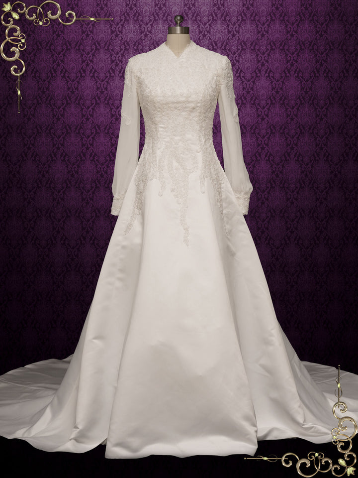 Modest Vintage Lace Wedding Dress with Long Sleeves Shalina Size 24W / Ivory Modest Vintage Lace Wedding Dress with Long Sleeves Shalina Size 24W / Ivory